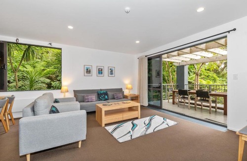 Tutukaka House | Marina Vista - Tutukaka Holiday Home