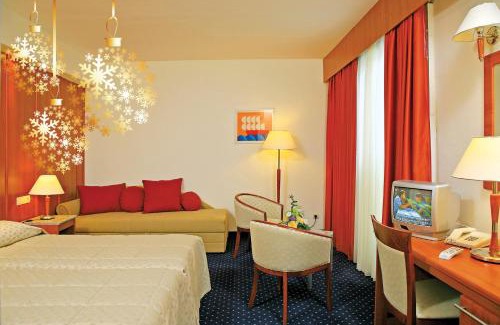 Cove Tri Zala (Zrnovo) Hotel | Marko Polo Maradiso Hotel by Aminess