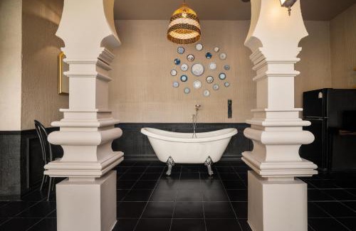 Thep Kasattri Villa | Marococco Private Pool Villa