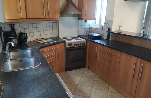 Marousi Apartment | Marousi Comfy Apartment with balcony