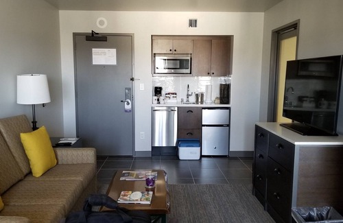 Civic Core Apartment | Marriot Pulse 1BD suite available for SDCC weekend ! July 19-24