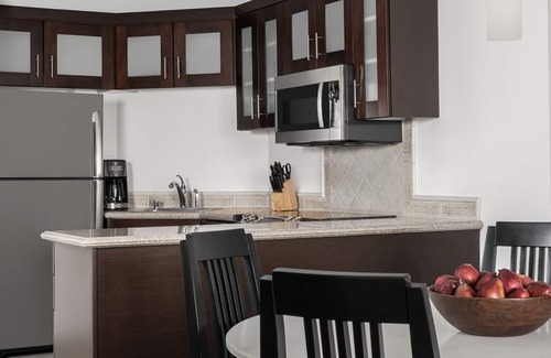 Las Vegas Villa | Marriott Master Villa w/Kitchen,nNO RESORT FEE Just steps to Mall & Strip!