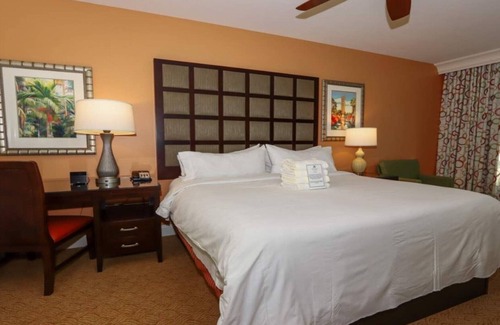 Florida Central Atlantic Coast Resort | Marriott's Lakeshore Reserve 2 Bedroom Villa
