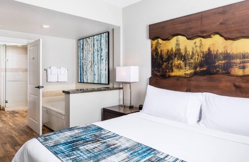 South Lake Tahoe Resort | Marriott's Timber Lodge Studio – Cozy Stay Steps from Ski Lift & Village