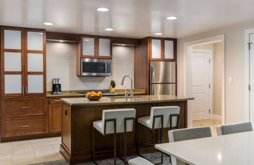 Florida Central Atlantic Coast Resort | Marriotts Lakeshore Reserve Resort. Close to Disney parks. Great for kids