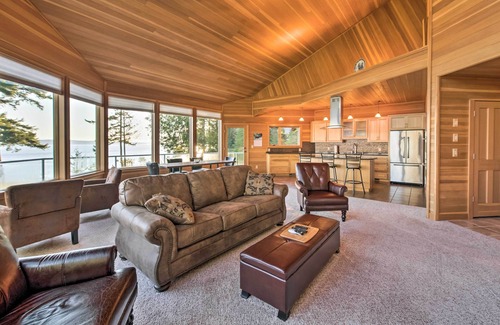 Marrowstone House | Marrowstone Island Home: 20 Mins to Port Townsend!