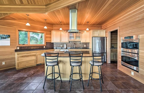 Marrowstone House | Marrowstone Island Home: 20 Mins to Port Townsend!