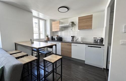 Baille Apartment | Marseille Mood II - Centre ville - calme - Duplex - 5 couchages - cuisine complète