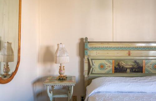Pacific Grove Hotel | Martine Inn