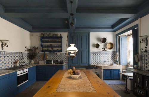 Cabeceiras de Basto Villa | Marvelous 8 bedroom manor house with private pool (up to 12 rooms)