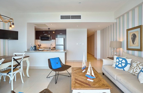 Juan Dolio - El Pueblo Apartment | Marvelous Ocean Views, Harmony 6FLR Apt at Las Olas Metro Country Club - Unit #1