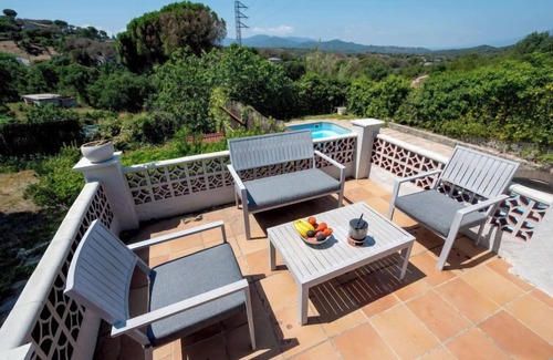 Mas Altaba House | Mas Altaba by Interhome