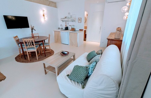 Sainte-Anastasie Hotel | Mas d'Eyrolles