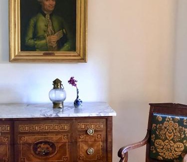 Tarascon House | Mas de Monge