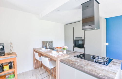 Eygalieres House | Mas des Chênes Verts – 5 ch avec piscine et clim