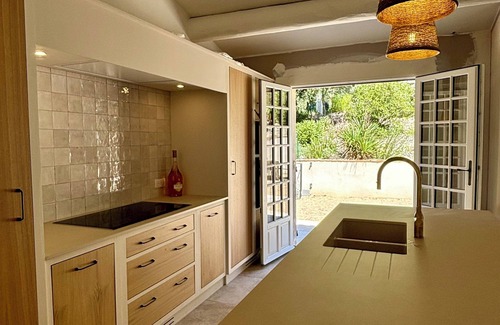 Lauris House | Mas d’Olea 14p - heated swimming pool - airco - nature - beautiful view