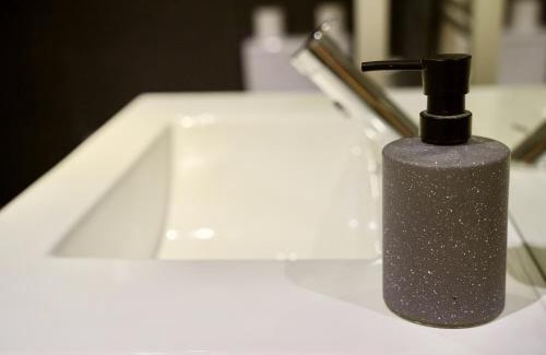 Costieres Bed & Breakfast | Mas La Farelle Chambre d'hote,Fitness & Salle de jeux Gratuite & SPA en supplément