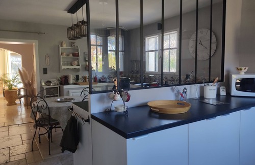 Rognes Other | Mas provençal for 8 people