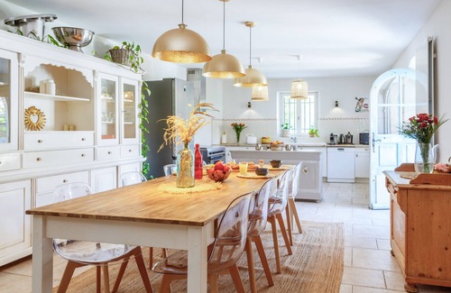 Maubec Other | Mas provençal with breathtaking views of the Luberon.