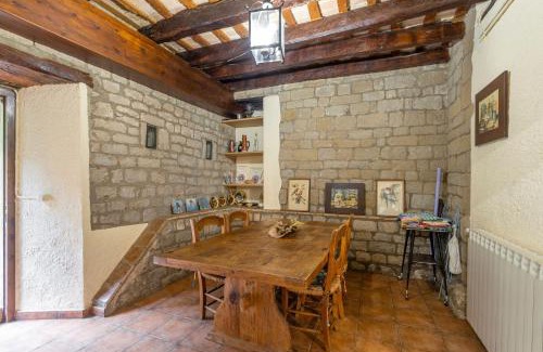 Centelles House | Mas Vinyoles