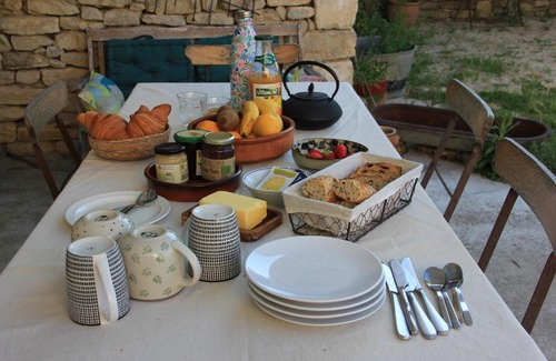 Cabrieres-d'Avignon Bed & Breakfast | Mascalou