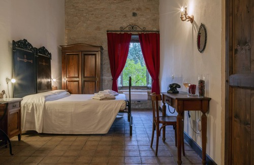 Buccheri Other | Masseria Fortificata Lo Zafferaneto