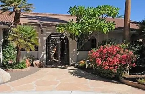 Palm Desert House | Massive Estate Property with Private Pool/Spa & Tennis Court