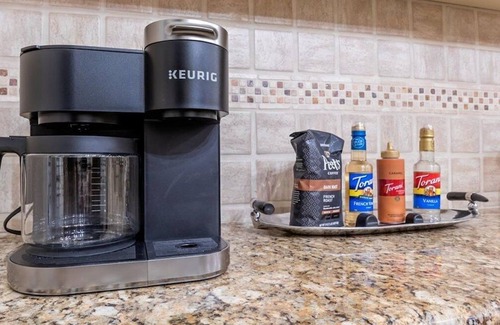 Arabian Crest House | Massive North Scottsdale 6 bdrm w/Oasis Backyard!