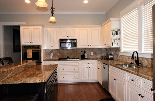 Riverwood Plantation House | Master rental in Evans