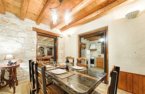 Skinaria Apartment | Master Suite 2-Bedroom Apartment