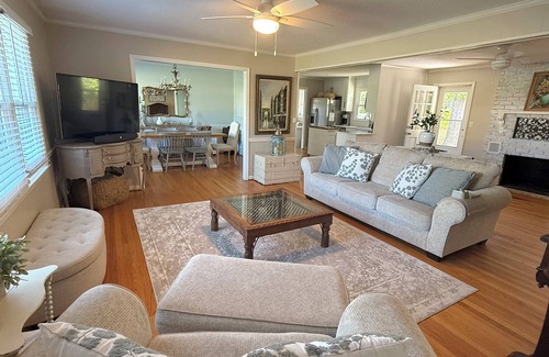 Montclair House | Masters Rental - 2 Miles From The Augusta National! 3 Bed/2 Bath