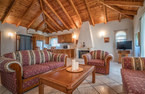 Tsilivi House | Mavrias Complex