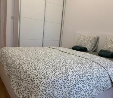 Wlochy Apartment | MaxApart Apartament Wiktoryn