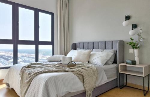 Kuala Langat District Apartment | Mayabay Gamuda Cove SplashMania Suite
