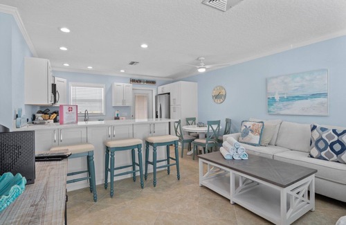 Anna Maria House | McBean Point: Dog Friendly! Walk to Bean Point! by Anna Maria Life Vacation Rentals