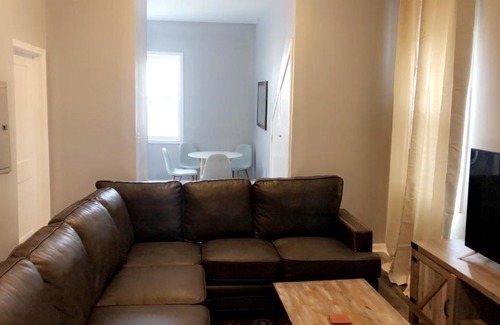 Bridgeport Apartment | Mccomick Place/China town getaway