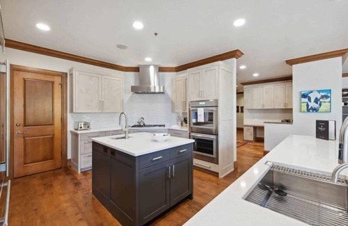 Highlands Townhomes Condo | McCoy Peak 204 - 4 Bedroom Residence