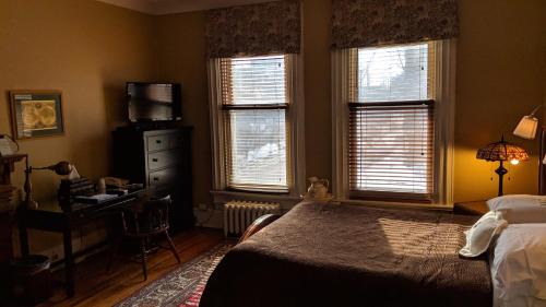 Downtown Ottawa Bed & Breakfast | McGee's Inn