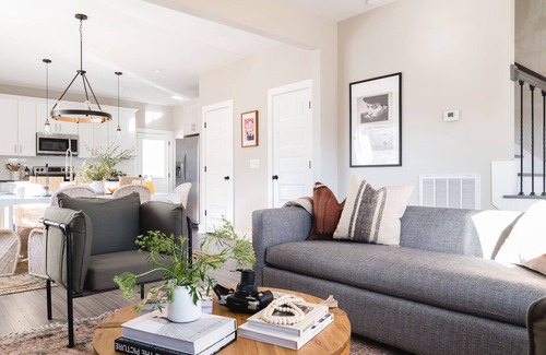 Nashville House | McGraw By AvantStay | Chic & Charming Home in Nashville!