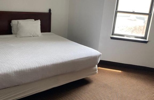 Wheeling Hotel | McLure Hotel