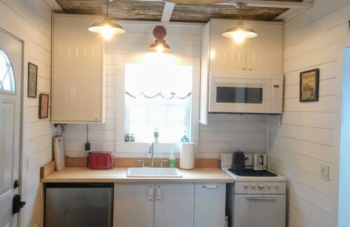 Apple Hill Cabin | Meadow Creek Cabin - Camino, CA