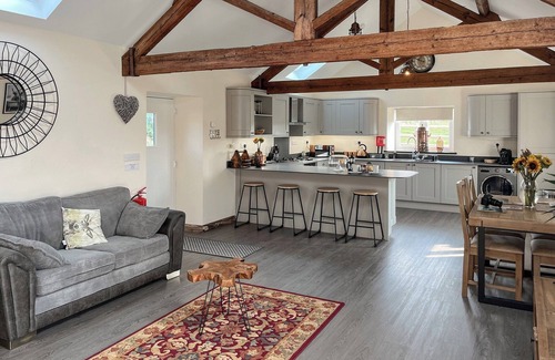 Ashwater Cottage | Meadow View - UK50424