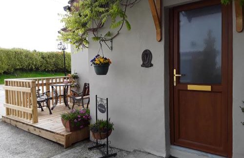 Rathdrum Apartment | Meadowbrook Studio