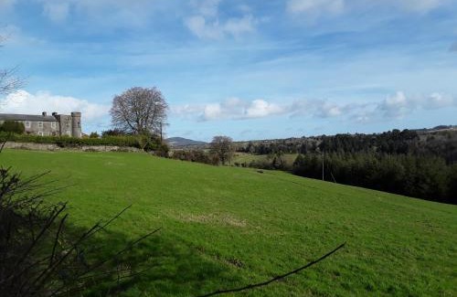 Rathdrum Apartment | Meadowbrook Studio