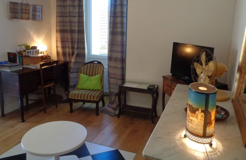 Chissay-en-Touraine Cottage | medieval house near Château Chenonceau, Beauval zoo