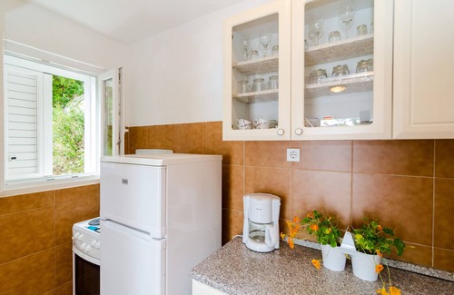 Slano House | Mediterranean Holiday House near Dubrovnik with direct sea access