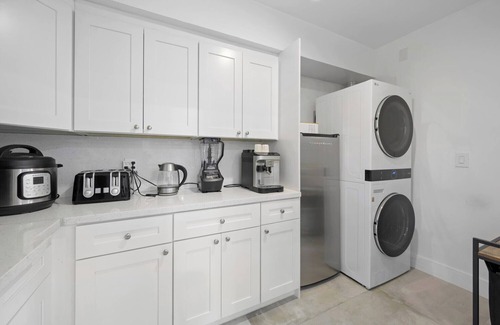 Miami Shores House | Mediterranean luxury home in the heart of Miami