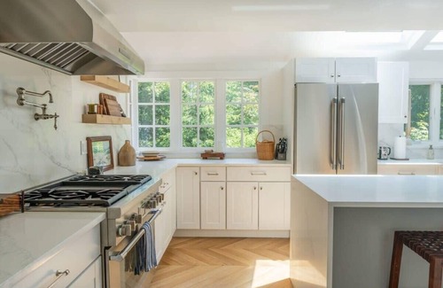 Redding Ridge House | Meeker Hill House - Country Escape w/Heated Pool