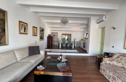 Monte di Pieta Apartment | Meetup on The Terrace View with Private Parking