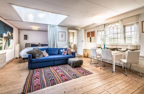 Edam Apartment | Meeuwen Manor